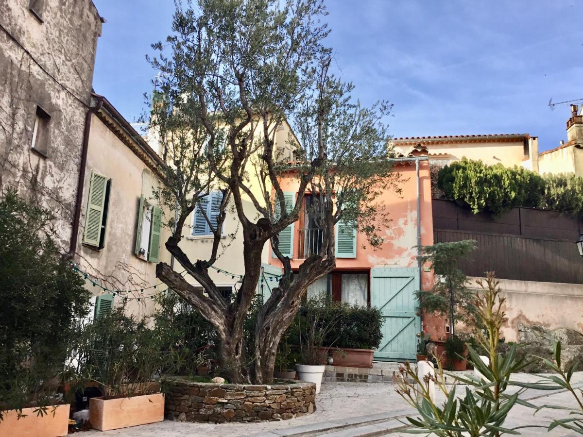 Ravissant Studio Climatise Gambetta Misericorde Au Coeur De Saint-Tropez Exterior photo